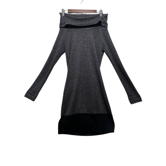 Toad & Co 100% Merino Wool Sweater Dress Small Gray Off Shoulder Outdoors Knit - Picture 2 of 16